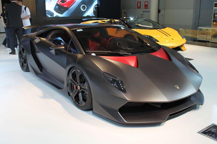 <p><strong>25. LAMBORGHİNİ SESTO ELEMENTO</strong></p>
<p> </p>
<p>2.2 MİLYON DOLAR</p>