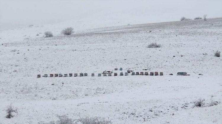 <p>BAYBURT</p>
