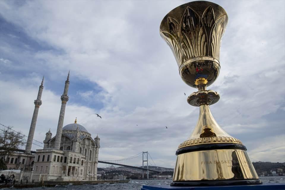 <p>FIBA Basketbol Dünya Kupası, Hırvatistan ve Litvanya'nın ardından İstanbul'da da sergilendi.</p>

<p> </p>

