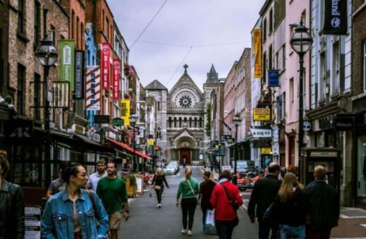 <p>-Dublin, İrlanda</p>
