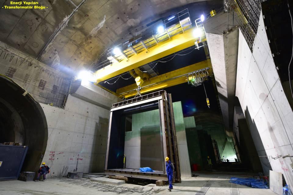<p>Kalıcı elektrik işlerine başladık, yoğun şekilde çalışıyoruz. 2-3 ay içerisinde elektrik işlerini toparlayacağız” dedi.</p>