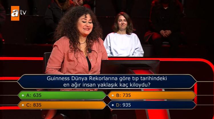 <p><span style="color:#800080"><strong>"Guinness Dünya Rekorlarına göre tıp tarihindeki en ağır insan kaç kiloydu?" sorusunun doğru cevabı A Şıkkı 635 olacaktı.</strong></span></p>

