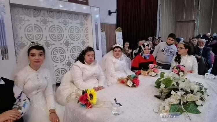 <p>Belediye Başkanı Alper Taban ise, "Sağlıklı bireylerin, sizlere destek olması lazım. T&uuml;m engelli bireylerimizi ger&ccedil;ekten &ccedil;ok seviyoruz." dedi.&nbsp;</p>
