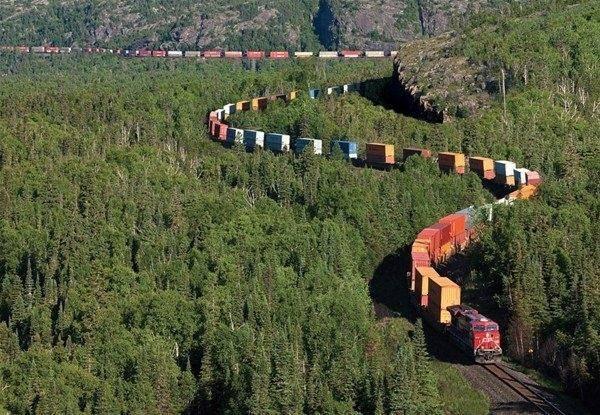 <p>Kanada'nın Ontario eyaletinde intermodal tren taşımacılığı... </p>