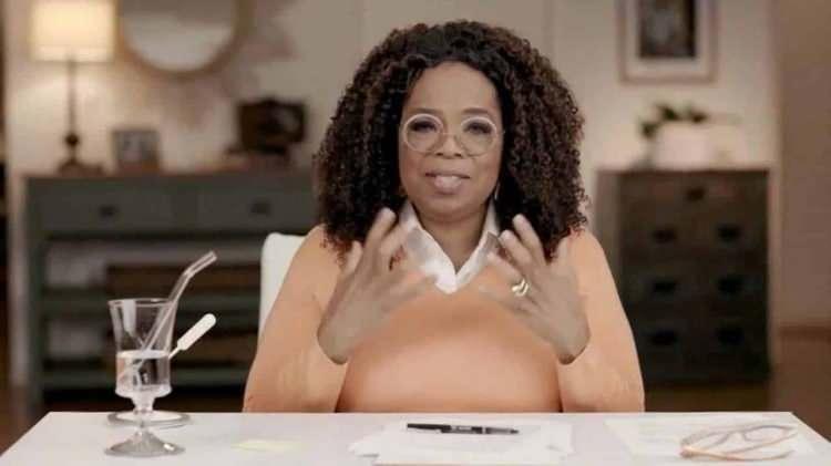 <p><strong><span style="color:#800080">23. OPRAH WİNFREY Sanat</span></strong></p>

<p> </p>
