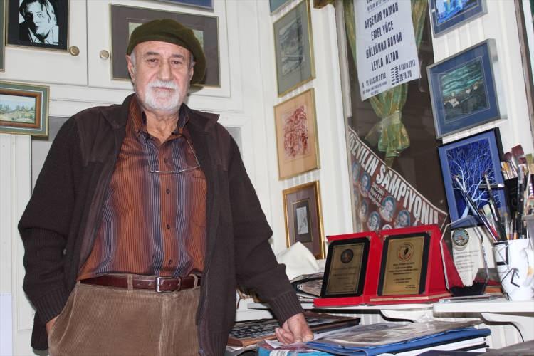 <p>Resim sanatında marka haline gelmiş isimlerden çok şey öğrendiğini dile getiren Keskin, şunları ifade etti:</p>
<p>"Gelişmemin kendi kendime yeterli olmayacağını görüp bu işin eğitimini almam gerektiğini düşündüm. </p>