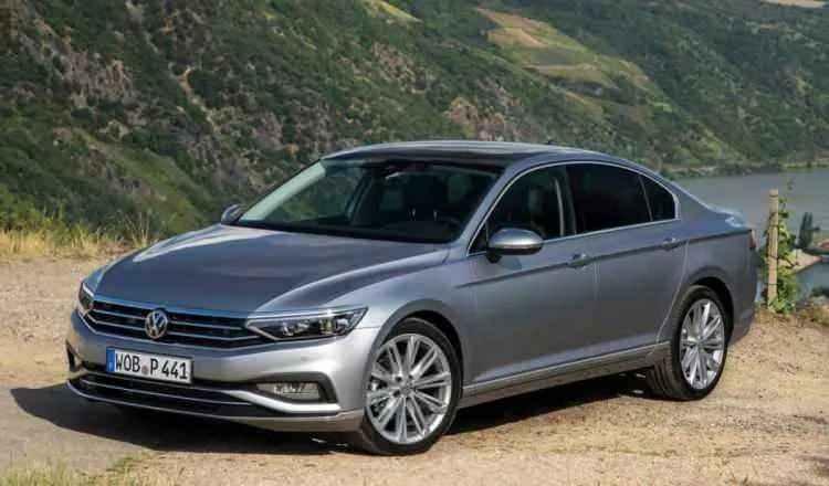 <p>Geçen ay 2. el online pazarda en çok tercih edilen otomotiv (binek ve hafif ticari) markası 19 bin 553 satışla Volkswagen oldu.</p>
<p> </p>