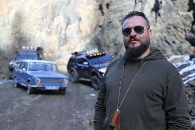 <p> 5-6 saatlik bir yoldan sonra 2 bin 589 rakıma ulaştık. Yolda biraz aksiliklerimiz oldu ama zirveye ulaşmayı başardık. </p>
