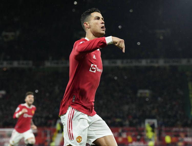 <p>Cristiano Ronaldo</p>

<p>Portekiz</p>

<p>Juventus/Manchester United</p>
