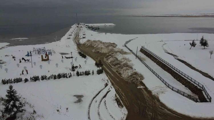 <p>İnşallah &ouml;n&uuml;m&uuml;zdeki d&ouml;nemlerde de yağışların devam etmesini, 2021-2022 sezonunun bereketli bir yıl olmasını temenni ediyoruz.&nbsp;</p>
