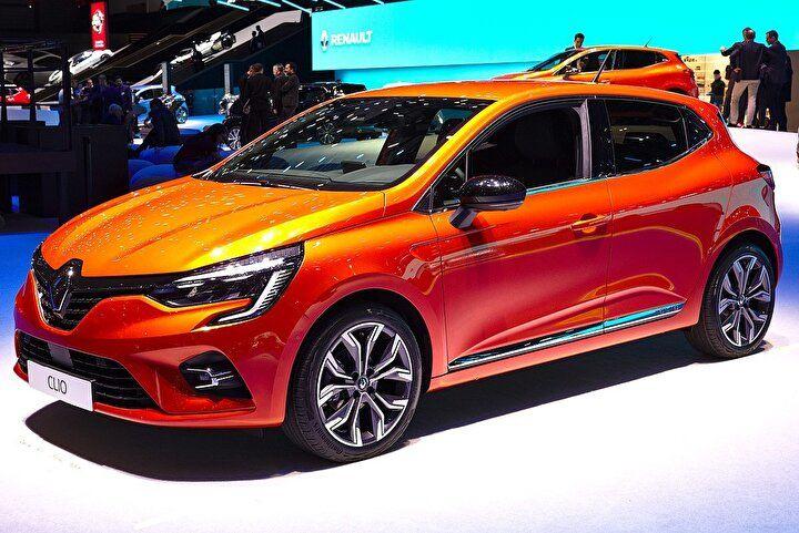 <p><strong>Renault Engelli Araç Fiyatları 2022</strong><br />
<br />
Renault için tüm modellerin engelli araç fiyat listesini görebilirsiniz.<br />
<br />
Renault Clio Engelli Araç Fiyatları<br />
<br />
• Clio Otomatik Vites Joy 1.0 TCe: 120.900 TL</p>

<p>• Clio Otomatik Vites Touch 1.0 TCe: 130.900 TL</p>

<p>• Clio Otomatik Vites Icon 1.0 TCe: 136.900 TL</p>
