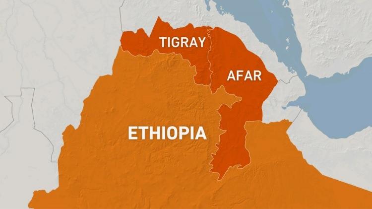 <p>Etiyopya'da merkezi hükümete karşı isyan başlatan Tigray Halk Kurtuluş Cephesi (TPLF) Başkanı Debretsion Gebremichael, Birleşmiş Milletler (BM) Genel Sekreteri Antonio Gutterres'e bir mektup göndererek barış için birliklerine geri çekilmeleri çağrısı yaptığını açıkladı. </p>
