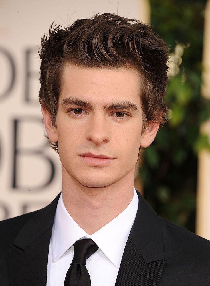 <p><span style="color:#800000"><strong>Andrew Garfield (The Amazing Spider-Man 2, 2014)</strong></span></p>

<p><span style="color:#800000"><strong>2 milyon dolar</strong></span></p>
