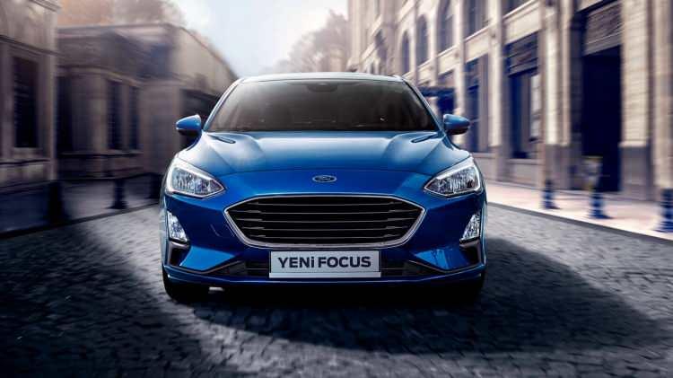 <p>Focus Trend X 4 Kapı1.5L Ti-VCT-123PS 6 İleri Manuel Benzin - 437 bin 400 TL</p>

<p>EcoSport Style SUV 1.0L EcoBoost 125PS 6 İleri Otomatik Benzin - 454 bin 700 TL</p>

<p>Ford Puma 1.0L EcoBoost 95PS 6 ileri manuel benzin - 461 bin 600 TL</p>
