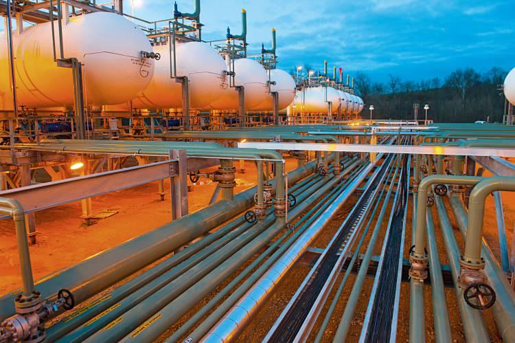 Son dakika: Avrupa'da doğal gaz fiyatları tavan yaptı! Yine zam geldi, ortalık karıştı...