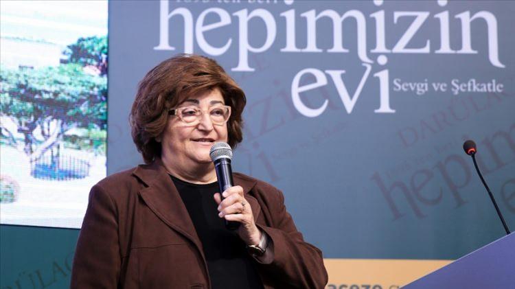 <p><strong>GÜLDAL AKŞİT</strong></p>
<p>3 ARALIK</p>
<p>Eski Turizm ve Devlet Bakanlarından Güldal Akşit, bir süredir tedavi gördüğü Ankara Üniversitesi İbni Sina Hastanesi'nde 61 yaşında hayatını kaybetti.</p>
<p> </p>