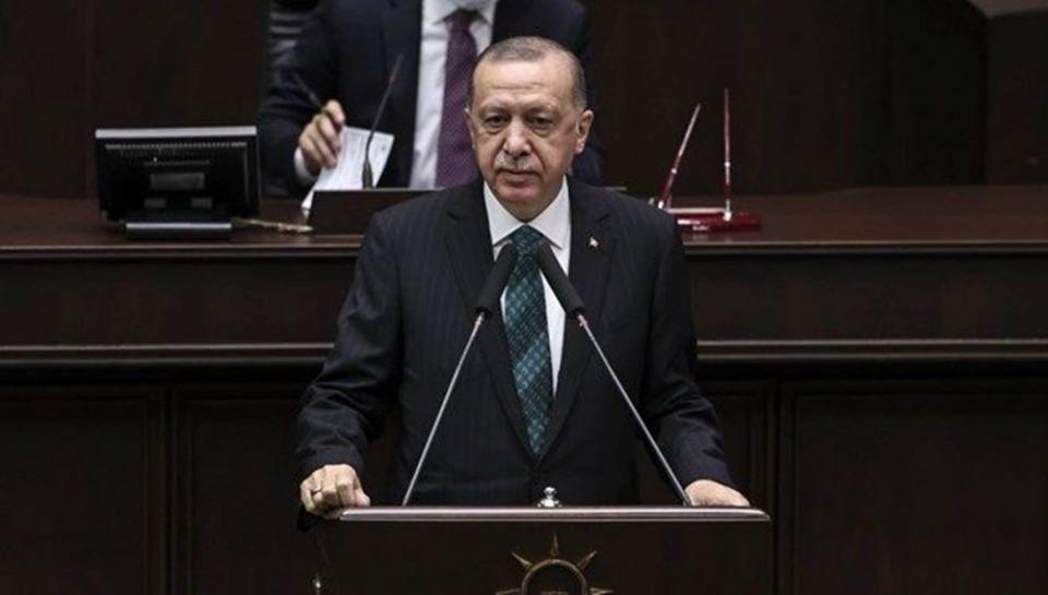 <p><strong>CUMHURBAŞKANI ERDOĞAN'DAN YENİ ANAYASA ÇAĞRISI</strong><br />
<br />
Cumhurbaşkanı Recep Tayyip Erdoğan'ın yeni anayasa için harekete geçeceklerini açıkladığı Şubat ayında, Boğaziçi Üniversitesindeki eylemlerle Covid-19'la mücadele kapsamında alınan kararlar, gündemin öne çıkan başlıkları oldu.</p>