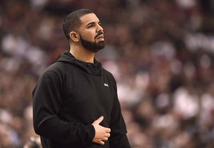 <p>Yaptığı rap şarkılarıyla dünya çapında tanınan Drake, bu  davranışla herkesi şaşırttı. </p>

