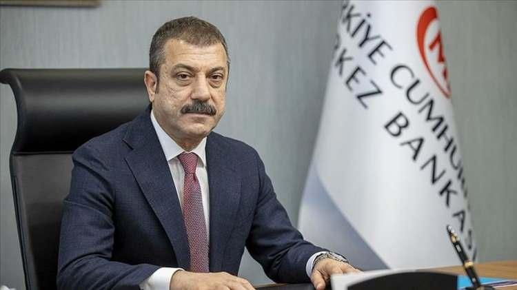 <p><strong>Merkez Bankası faizi yüzde 16'ya indirdi</strong></p>

<p> Merkez Bankası, ekim ayındaki toplantısında politika faizini 200 baz puan azaltarak yüzde 16'ya indirdi. Kurul, arz yönlü arızi unsurlardan kaynaklı politika faizinde yapılan aşağı yönlü düzeltme için yıl sonuna kadar sınırlı bir alan kaldığını bildirdi.</p>
