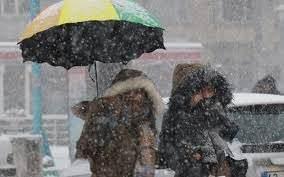 <p>DOĞU ANADOLU</p>

<p> </p>

<p>Az bulutlu geçeceği tahmin ediliyor. Sabah ve gece saatlerinde bölge genelinde buzlanma ve don ile birlikte yer yer pus ve sis bekleniyor.</p>

<p> </p>

<p>ERZURUM -14°C, 2°C</p>

<p> </p>

<p>Az bulutlu</p>

<p> </p>

<p>KARS -17°C, -3°C</p>

<p> </p>

<p>Az bulutlu</p>
