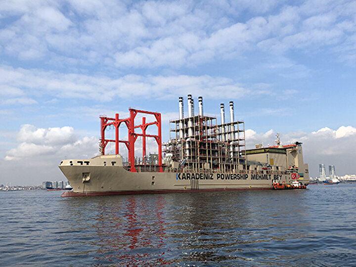 <p>Karpower enerji gemilerine ilişkin Türkiye'nin son olarak geçtiğimiz ay Fildişi Sahili Cumhuriyeti'yle ülkeye 200 MW enerji sağlanmasına yönelik anlaşma imzaladığına vurgu yapılarak adım adım Türk enerji gemilerinin Afrika kıtasını sahillerden nasıl enerjiyle donattığı şu sözlerle anlatıldı:</p>
