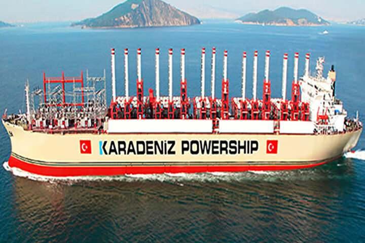 <p>"Karpowership'in Afrika macerası 2014'te Gana ile 10 yıllığına imzalanan 450 MW enerji anlaşmasıyla başladı. 2019'da ülkede Sekondi askeri limanı için bir başka anlaşma daha yapılırken bu anlaşmalarla ülkenin enerji ihtiyacının yüzde 26'sı sağlandı. Şirket sonrasında Kasım 2015'te Zambiya ve Mozambik ile ortak bir anlaşma imzaladı. Anlaşma doğrultusunda Karadeniz Powership Irem Sultan enerji gemisi 2018'e kadar Zambiya'nın enerji talebinin yüzde 16'sını karşıladı. Sonrasında Mozambik ile imzalanan yeni bir anlaşmayla Powership Mehmet Bey enerji gemisi aracılığıyla 125 MW elektrik sağlanarak ülkenin enerji ihtiyacının yüzde 10'u karşılanmaya başlandı."</p>
