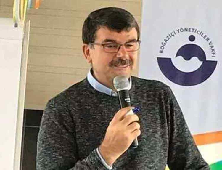 <p>MUSTAFA KÜÇÜK</p>

<p> </p>
