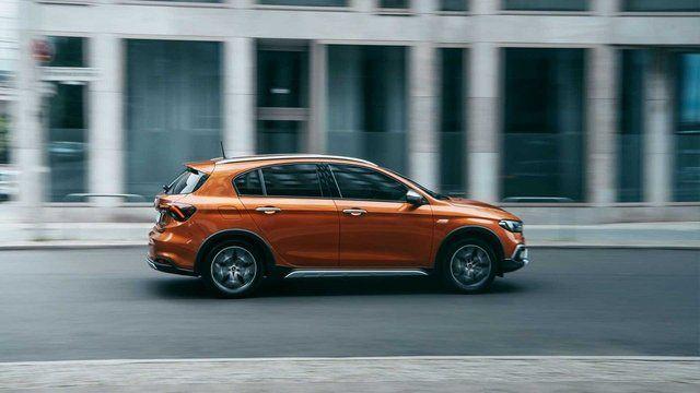 <p><strong>FIAT</strong></p>
<p>Türkiye'nin en çok satılan otomobili Egea, yeni yıla makyaj ile girecek.</p>
<p> </p>