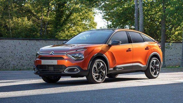 <p><strong>CITROEN</strong></p>

<p>Yeni yıla yeni modeller ile giren markalardan Citroen, kompakt modeli C4'ü Türkiye'ye getirmeye hazırlanıyor.</p>

<ul>
</ul>
