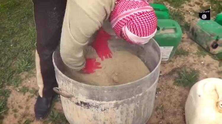 Ankara polisini alarma ge&ccedil;iren istihbarat! &Ouml;rg&uuml;t evinde yakalandı