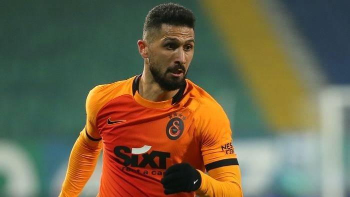 <p>Emre Akbaba</p>