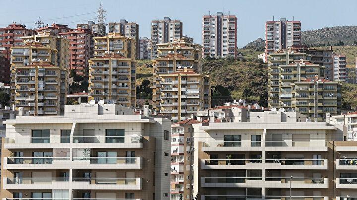<p>Emekli vatandaşlarımız, Sosyal Güvenlik Kurumundan alınan Emekli Kimlik Belgesini veya belgesi henüz çıkmadı ise emekli olduğunu gösteren belge veya yazıyı,</p>

<p>İbraz edeceklerdir.</p>

