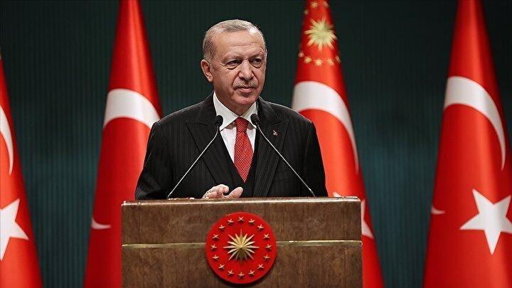 <p>Madde kapsamında ek fiyat farkı verilebilecek alım türlerini, ürün ve girdileri, ek fiyat farkı verilmesi veya sözleşmenin devri için idareye başvuru süreleri ile devir işlemlerinin tamamlanacağı süre dahil ek fiyat farkı hesaplamalarına ve sözleşmelerin devrine ilişkin esas ve usullerin tespitinde Cumhurbaşkanı yetkili olacak.</p>
