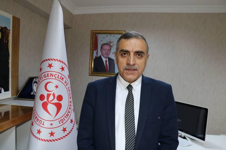<p>Bu yıl yeni tesisler yapılacak</p>

<p>Batman Valisi Hulusi Şahin'in Spor Toto Teşkilat Başkanlığıyla imzaladığı protokol ile kente yeni tesislerin de kazandırılacağına dikkati çeken Özperk, bu yıl yapılacak tesisler arasında Hasankeyf ilçesinde yıllardır hayalleri olan 150 kişilik gençlik kampının da yer aldığını anlattı.</p>
