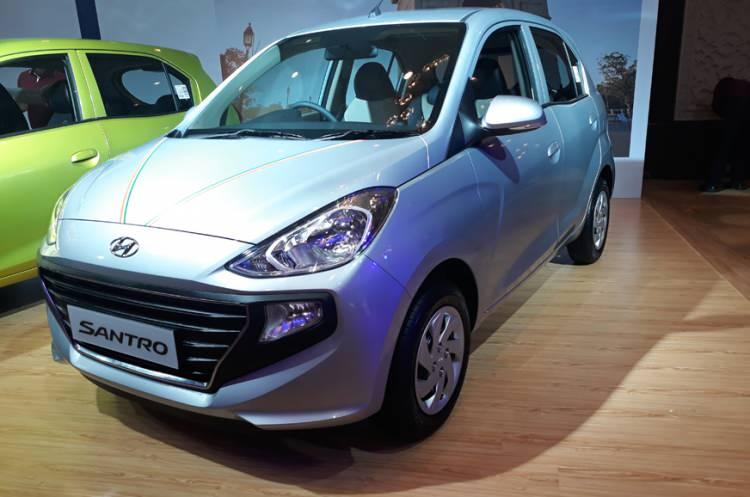 <p>Hyundai Santro'nun gereksinim amacıyla ucuz otomobil arayanlarca çokça tercih edilmesi bekleniyor.</p>
<p> </p>