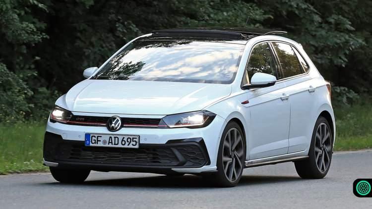 <p><strong>VOLKSWAGEN POLO</strong> 1.0 MANUEL<br />
ÖTV DÜZENLEMESİ ÖNCESİ: <strong>360,400</strong><br />
ÖTV DÜZENLEMESİ SONRASI: <strong>320,555</strong><br />
<br />
 </p>
