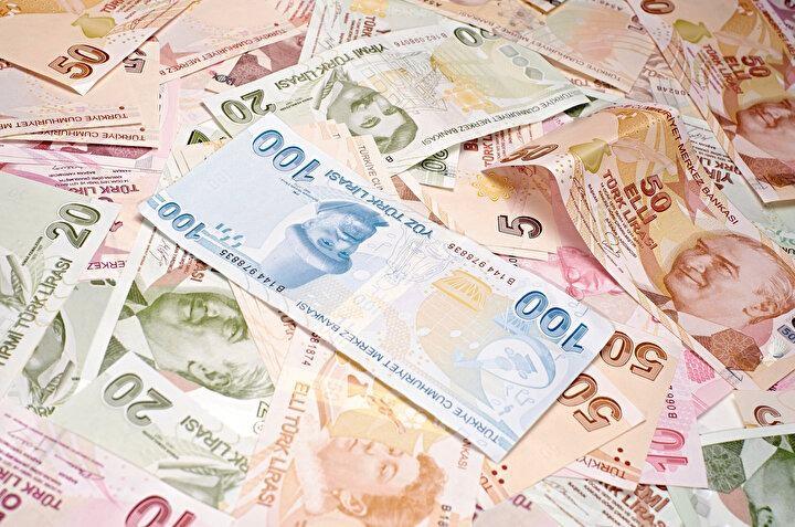 <p><strong>SGK'DAN GSS ÇAĞRISI</strong><br />
<br />
SGK, herhangi bir sosyal güvencesi olmayan ve düşük gelirli vatandaşların, ayda 150,12 lira Genel Sağlık Sigortası (GSS) primi ödemeleri halinde kendisi ve bakmakla yükümlü olduğu kişilerin sağlık hizmetlerinden faydalanabildiklerini anımsattı.</p>