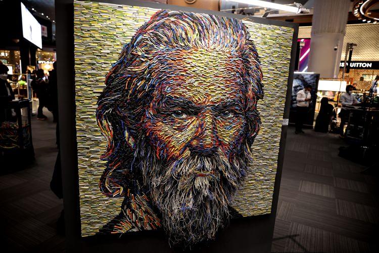 <p>&nbsp;İstanbul&nbsp;Havalimanı '0' Sıfır Noktası projesi ile doğa dostu yaşam alışkanlıkları konusunda ziyaret&ccedil;ilerine ilham vermeyi ama&ccedil;lıyor." diye konuştu.</p>
