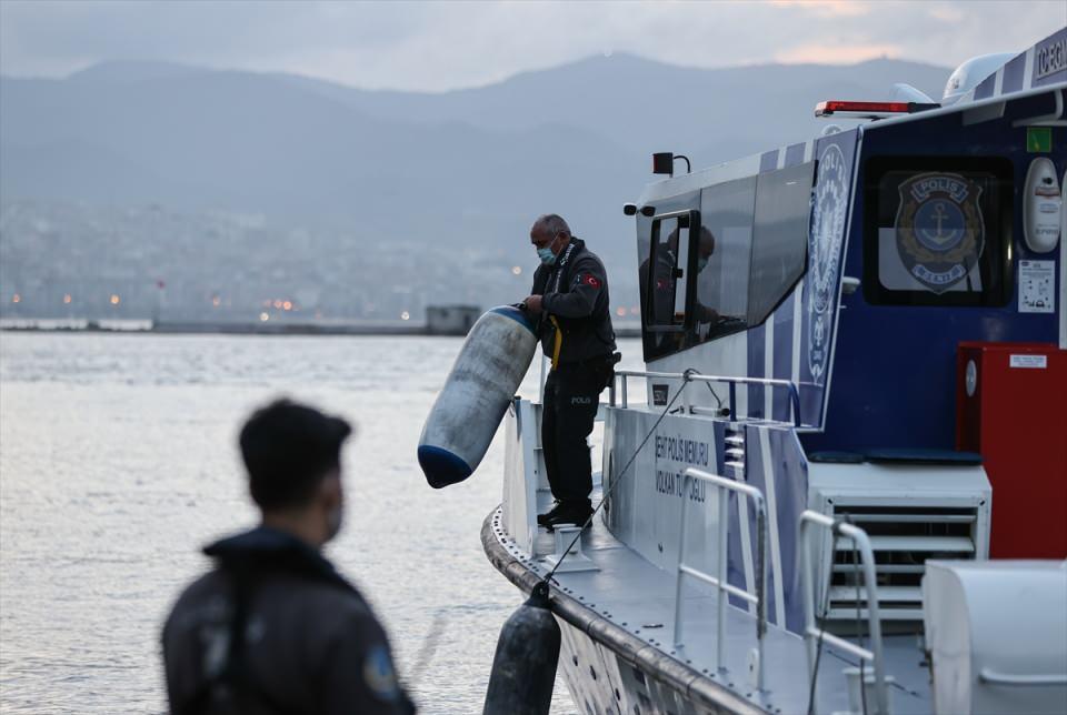 <p> Uluslararası ihalelerde yer aldık. Derecelendirme kuruluşları bizim ürettiğimiz tekneyi kendi alanında ilk 10'da gösterdiler. En başarılı teknelerin içerisinde yerimizi aldık." ifadelerini kullandı.<br />
 </p>
