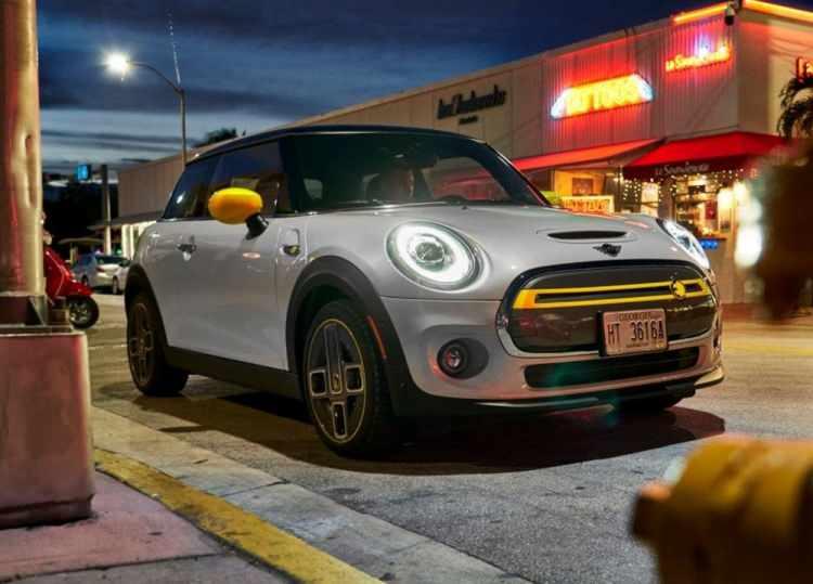 <p><strong>MINI Cooper SE</strong> - 41 adet satıldı</p>