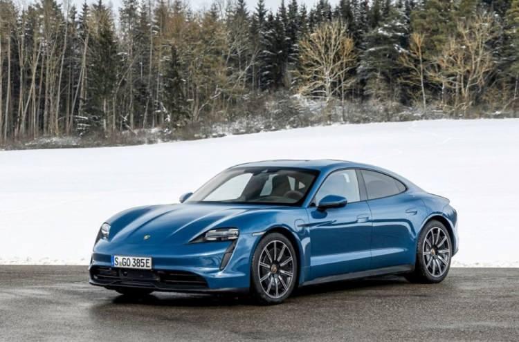 <p><strong>Porsche Taycan</strong> - 353 adet satıldı</p>