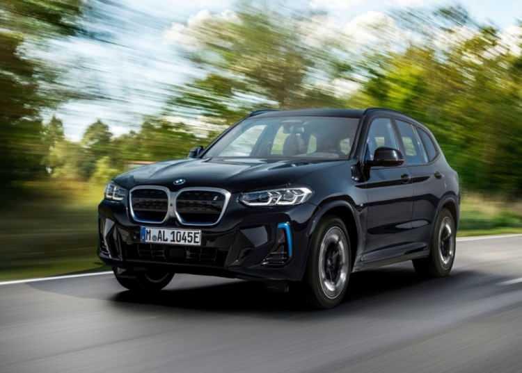 <p><strong>BMW iX3</strong> - 663 adet satıldı</p>
