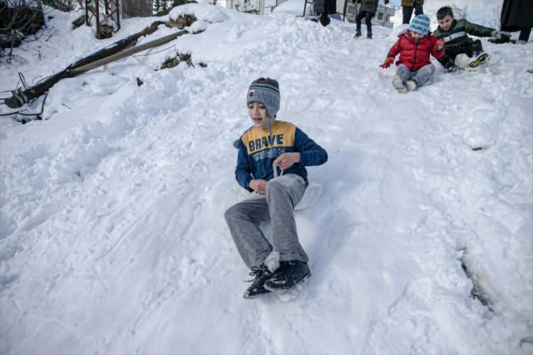 <p>HATAY</p>
