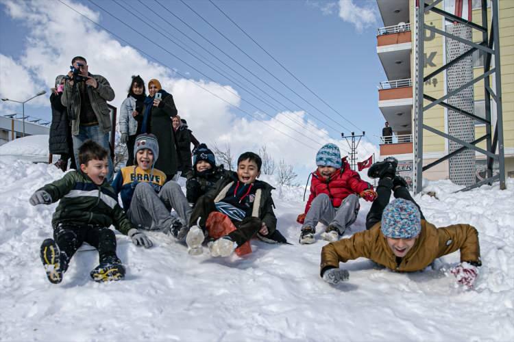 <p>HATAY</p>
