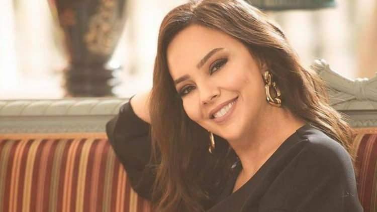 <p>&Uuml;nl&uuml; şarkıcı Ebru G&uuml;ndeş&rsquo;in yatırımları &ccedil;ok eskilere dayanıyor. G&uuml;ndeş'in Tekirdağ Muratlı&rsquo;da bir &ccedil;iftliği bulunuyor.</p>
