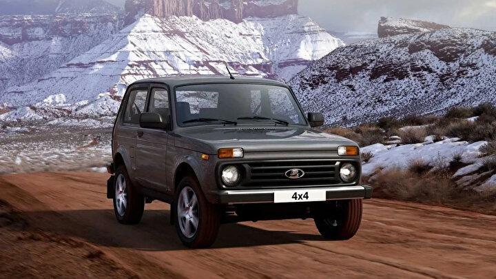 <p>7- Lada Niva SUV 1.7i SUV Benzin Manuel </p>
<p><strong>256 bin 794 TL</strong></p>