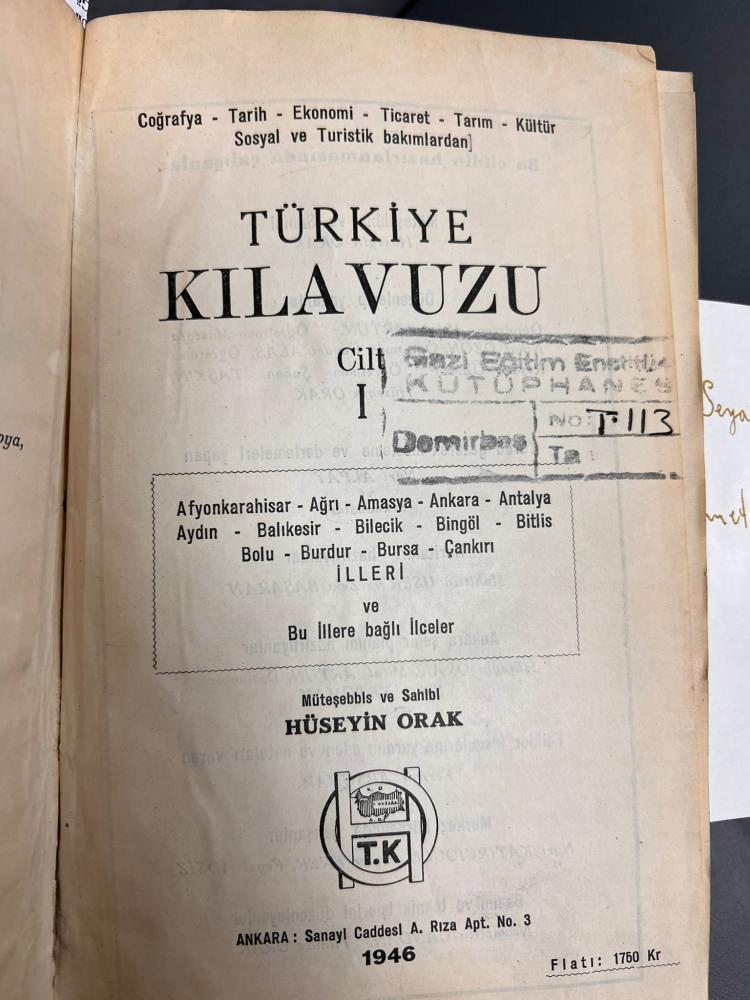 <p>Uzun, eserlerin içeriklerinin ortaya çıkması için uzmanlar tarafından inceleme başlatıldığını kaydederek, "Eserlerin detayları çok fazla bilinmiyor. Bu yaptığımız çalışma ile belki çok değerli bilgileri gün yüzüne çıkarmış olacağız. Buradaki eserler aslında bir müze değerinde. 'Zamana yolculuk kültürel mirasa katkı' anlayışı ile eserleri dijital ortama aktararak okuyucuya açmak, okuyucu ile kaynakları buluşturmak istiyoruz. Buradaki her bir kaynak müzede yer alabilecek değerde bir kaynak olabilir. Bizim de amacımız Gazi Üniversitesi olarak bunu gün yüzüne çıkarmak. Herkesin dijital ortamda bu eserlerden faydalanmasını istiyoruz. Gazi Üniversitesi Rektörü Prof. Dr. Musa Yıldız’ın destekleriyle nadir eserler koleksiyonunun listelenmesi yapıldı. Uzmanlar tarafından inceleme yapılarak her bir eser gün yüzüne çıkmış olacak" dedi.</p>

<p>Uzun, koleksiyonun özel havalandırma sistemine sahip kapalı alanda korunduğunu, bakımlarının yapıldığını kaydetti.</p>
