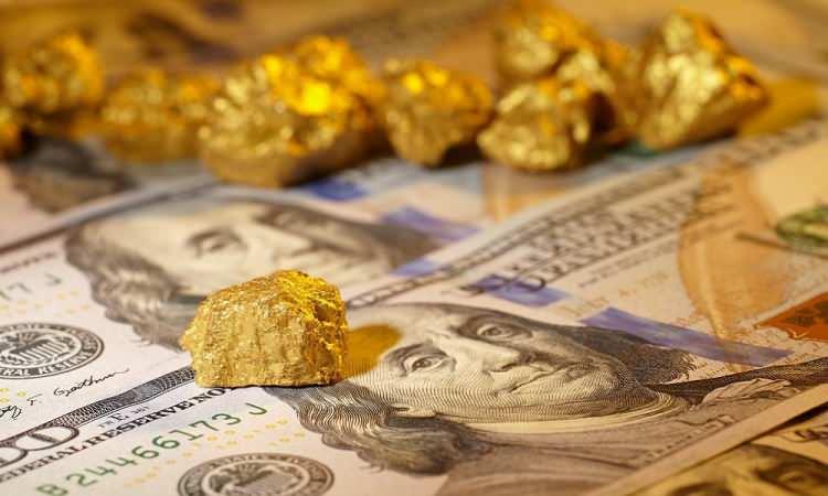 <p>Altın, Fed'den gelen açıklamalar sonrasında sert bir düşüş kaydederek 1.800 doların altına gerilerken değerli metal hafta başından bu yana yüzde 2 düşüş kaydetti. Öte yandan Dolar güne 13.63 liradan başladı.</p>

<p> </p>

