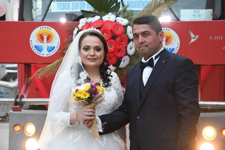 <p>Öztaş da kendisi için büyük bir sürpriz olduğunu belirterek, emeği geçen herkese teşekkür etti.</p>