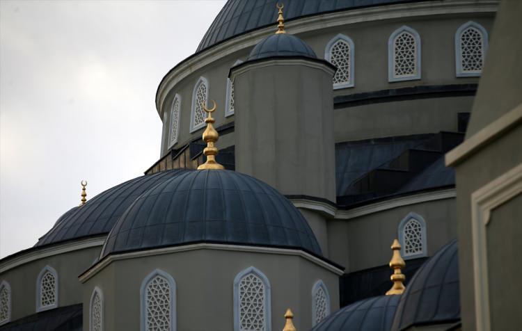 <p><strong>"Şehrimize önemli bir katkı sağlayacaktır"</strong></p>

<p>Çanakkale Müftüsü Şükrü Kabukçu, AA muhabirine, ibadethanenin kente önemli katkı sağlayacağına inandığını belirtti.</p>

<p>Kabukçu, şunları söyledi:</p>
